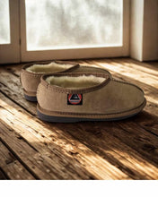 Load image into Gallery viewer, Mens Clarence Slippers