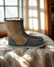 Load image into Gallery viewer, Mens Short Deluxe Boots