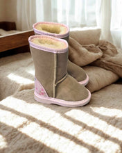 Load image into Gallery viewer, Kids Short Classic Boots
