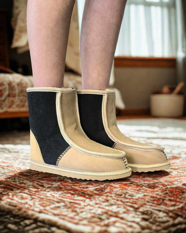 Ladies Short Deluxe Boots