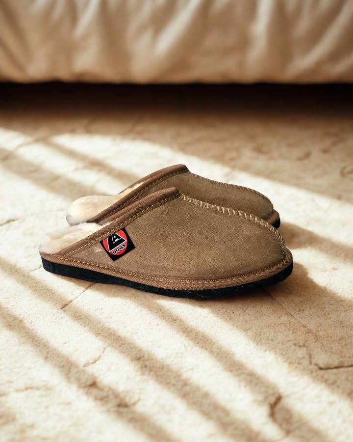 Mens Two Piece Scuff