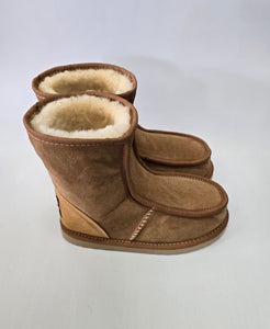 Ladies Short Deluxe Boots